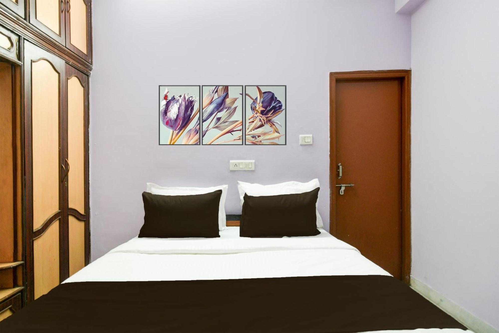 Hotel O Sri Ss Residency Hyderabad Exterior photo